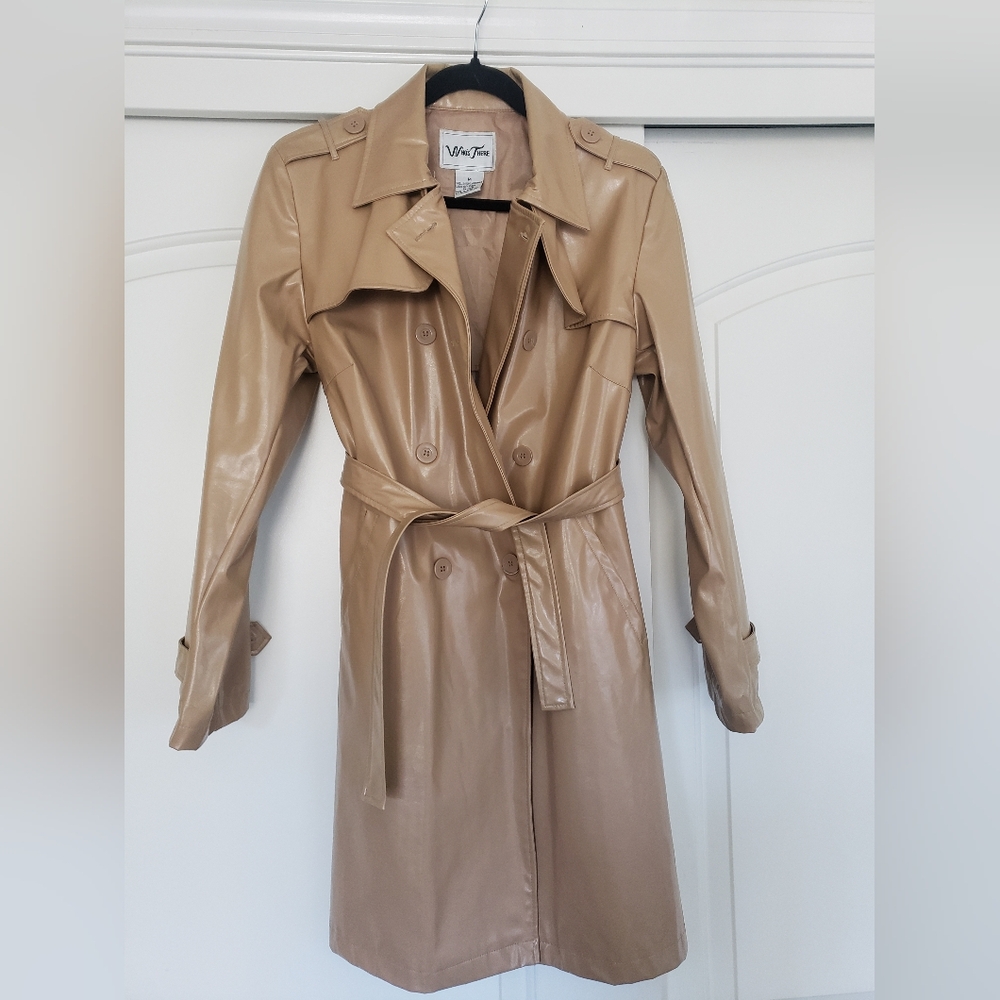 Trench coat Beige medium